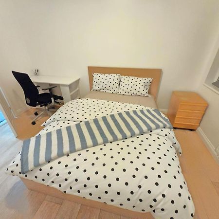 Chariss Room 5 Norwood Eksteriør bilde